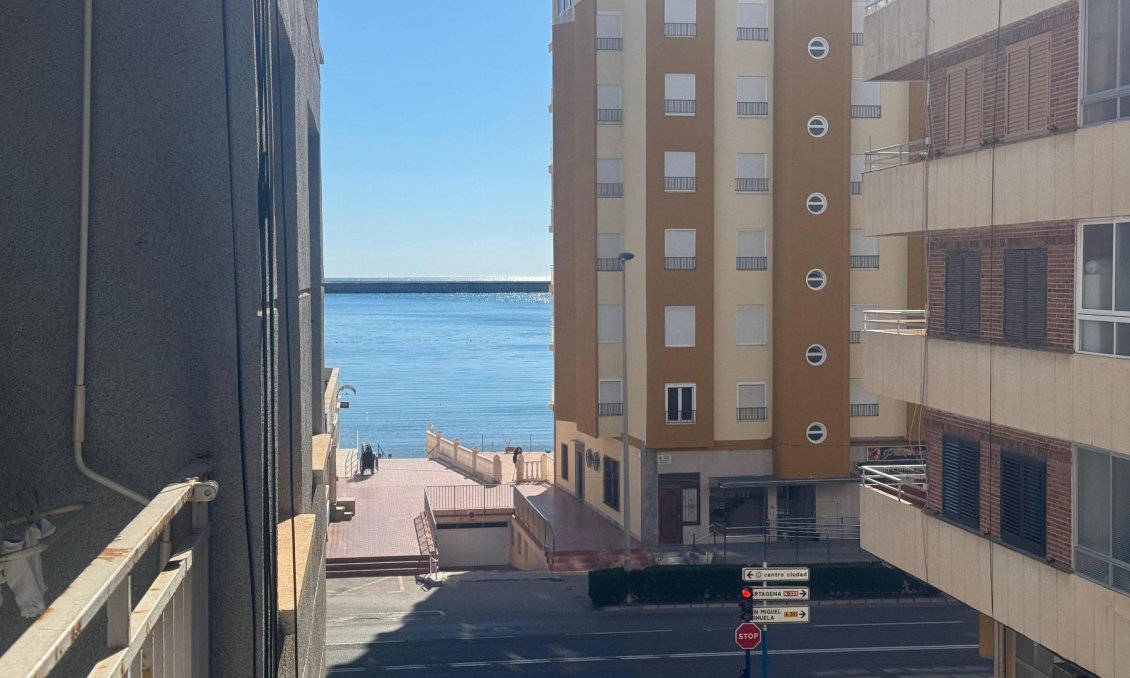 Resale - Apartment -
Torrevieja - Costa Blanca