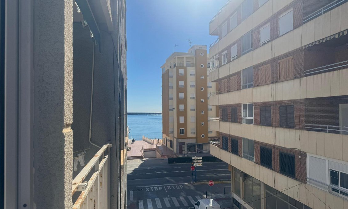 Resale - Apartment -
Torrevieja - Costa Blanca