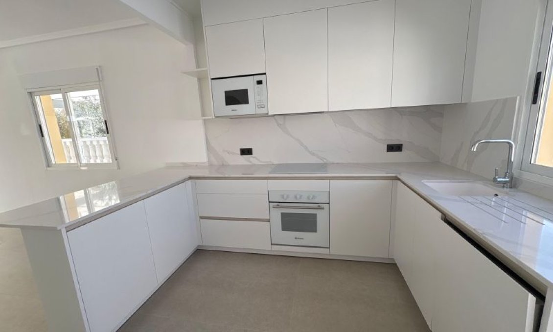 Revente - Villa -
Algorfa - Inland