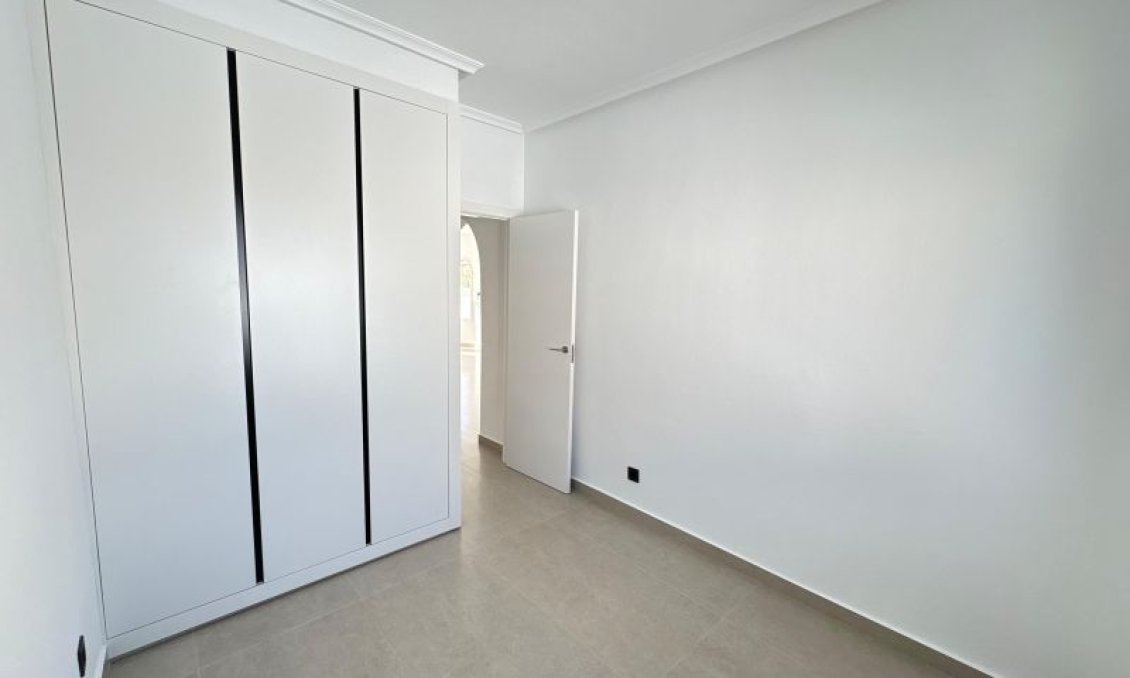 Revente - Villa -
Algorfa - Inland