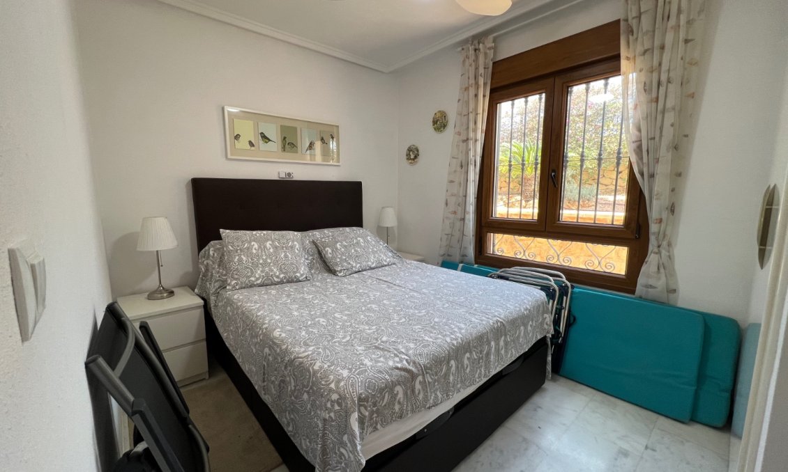 Használt Ingatlanok - Bungaló -
Algorfa - Inland