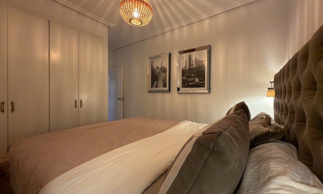 Használt Ingatlanok - Villa -
Orihuela Costa - Los Doses