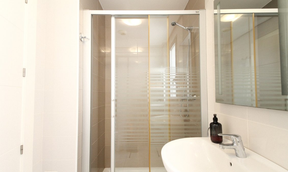 Wiederverkauf - Quad House -
Torrevieja - Costa Blanca