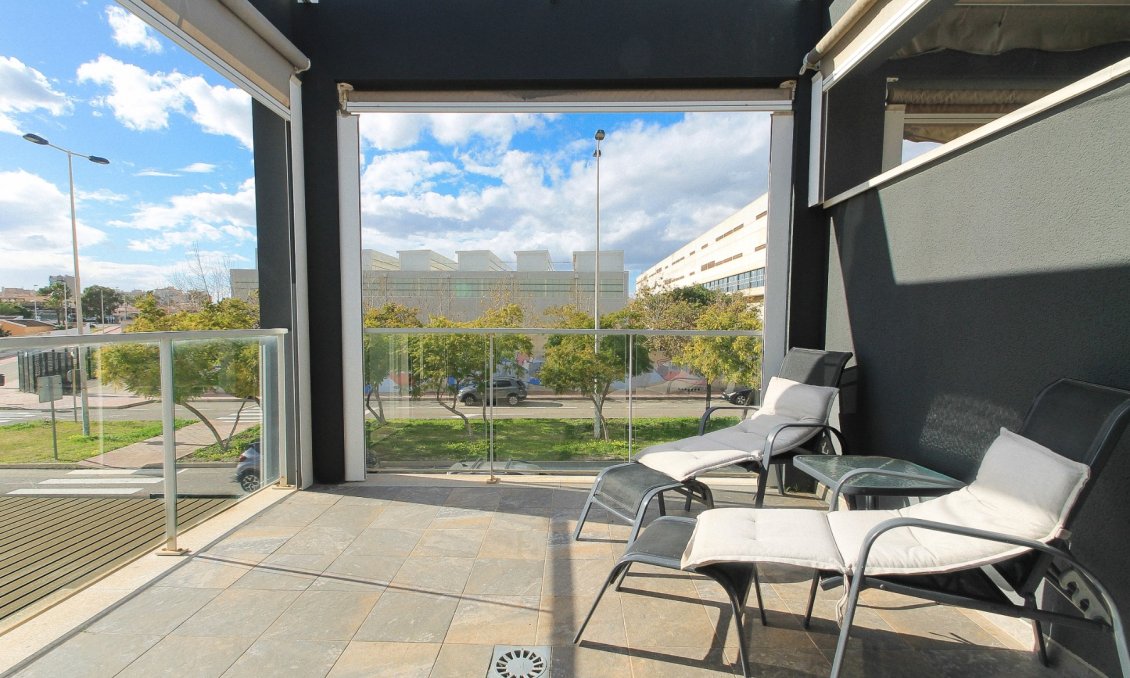 Wiederverkauf - Quad House -
Torrevieja - Costa Blanca