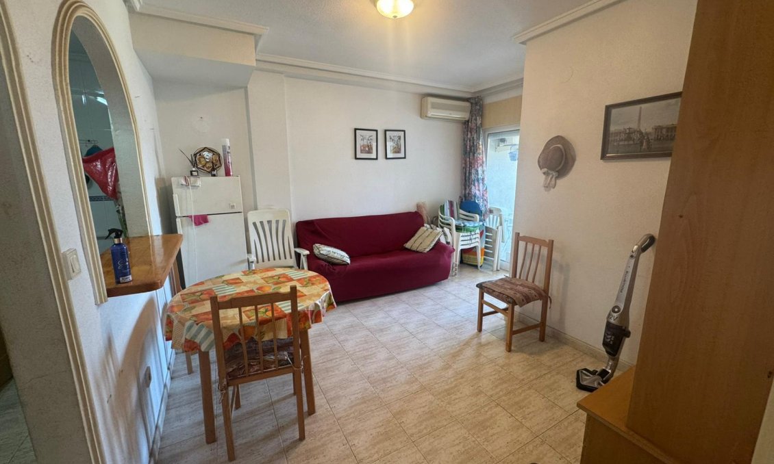 Resale - Apartment -
Torrevieja - Costa Blanca