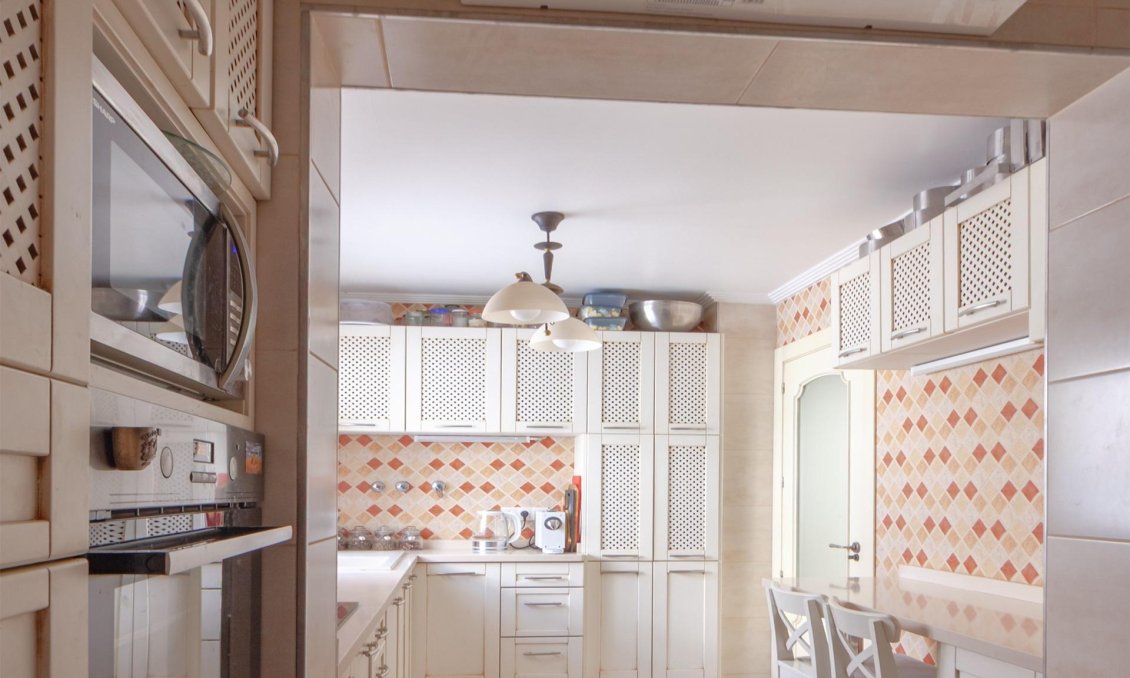 Resale - Villa -
Orihuela Costa - Los Almendros-la Florida