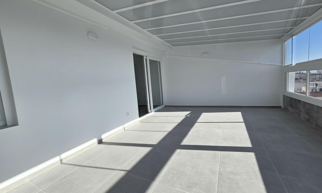 Resale - Penthouse -
Torrevieja - Playa del Cura