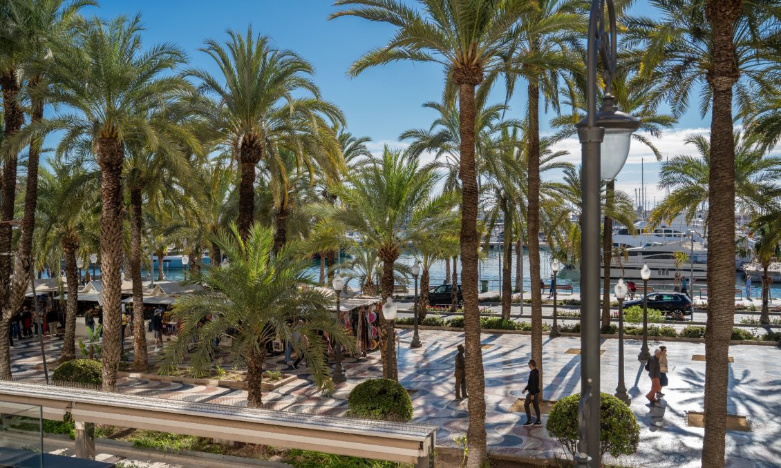 Wiederverkauf - Wohnung -
Alicante - Costa Blanca