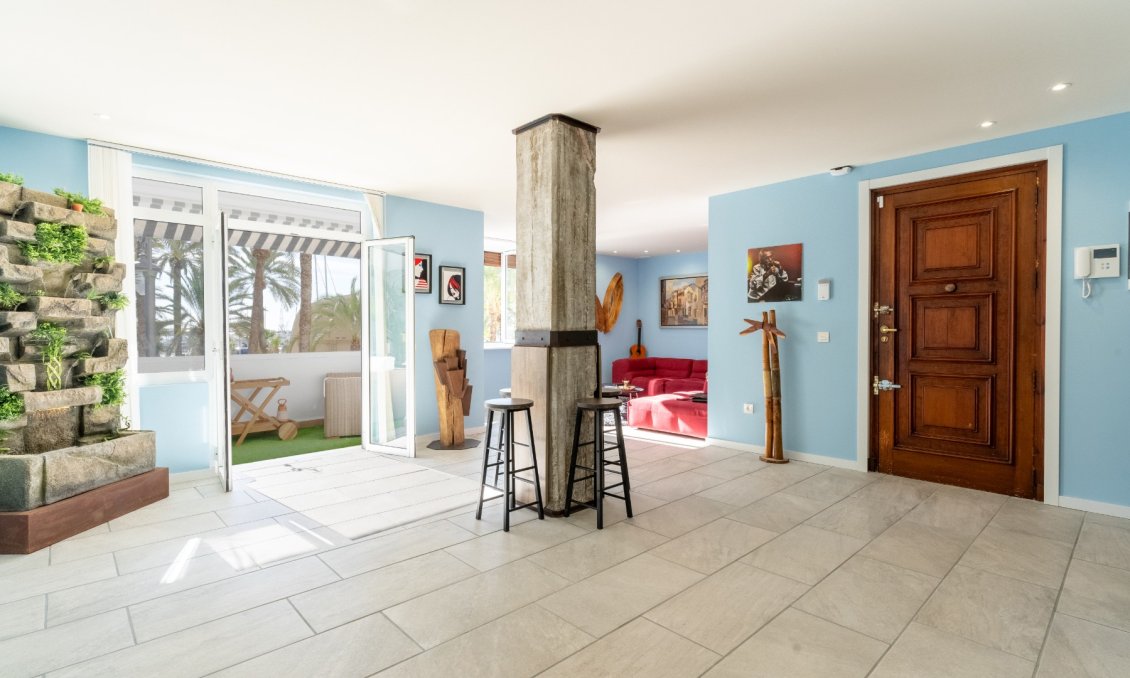 Wiederverkauf - Wohnung -
Alicante - Costa Blanca