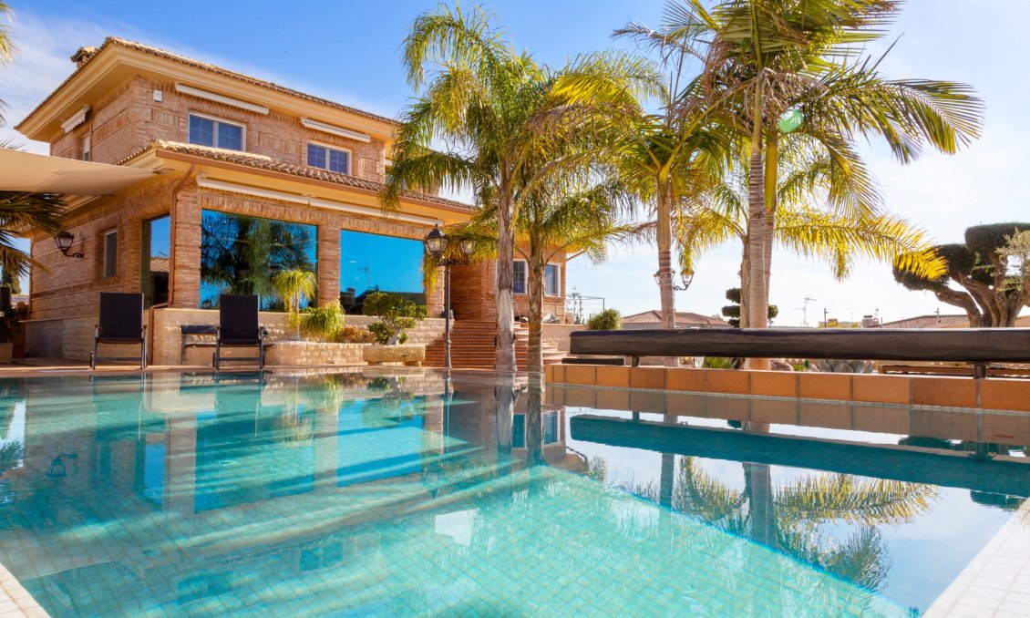 Wiederverkauf - Villa -
San Vicente del Raspeig - Inland