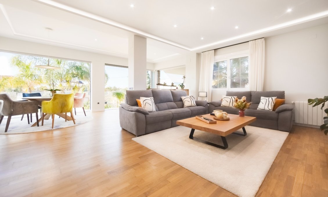 Wiederverkauf - Villa -
San Vicente del Raspeig - Inland