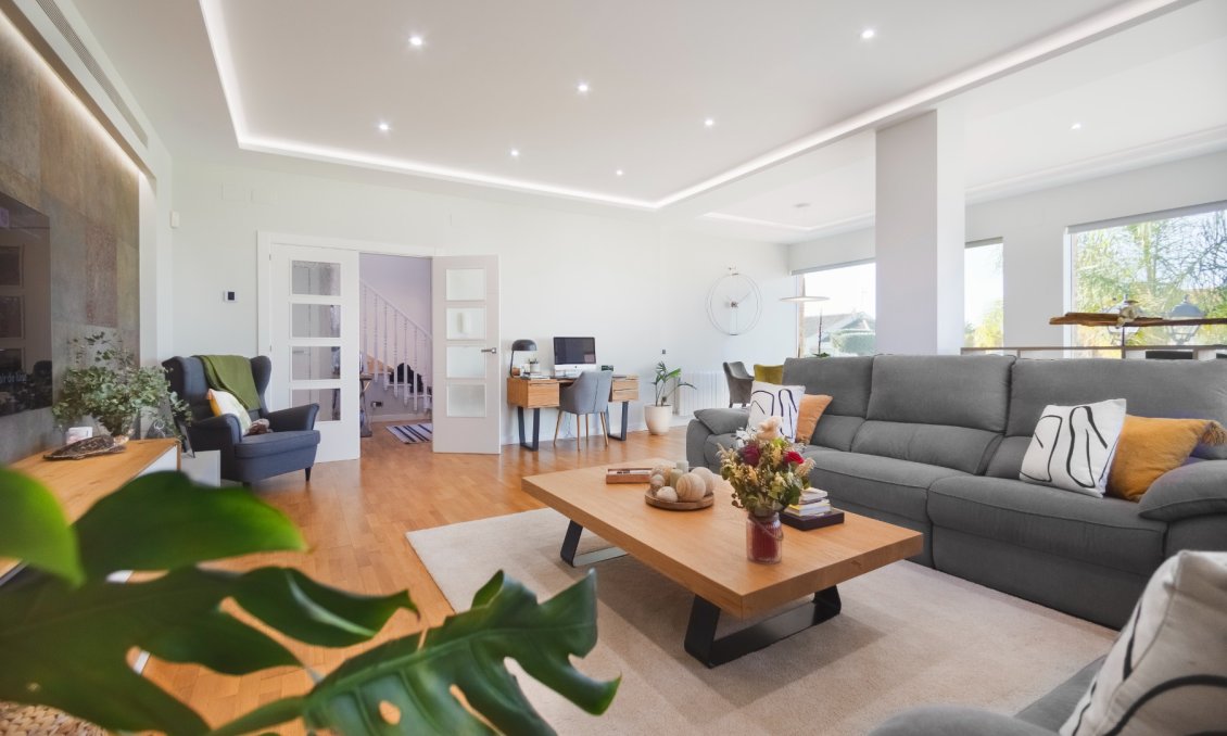 Wiederverkauf - Villa -
San Vicente del Raspeig - Inland