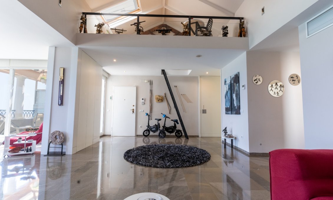 Resale - Penthouse -
Alicante - Costa Blanca