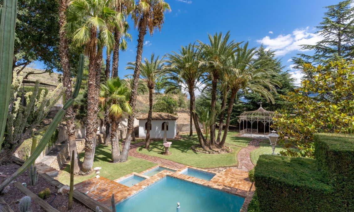 Revânzare - Vilă -
Alcoy - Inland