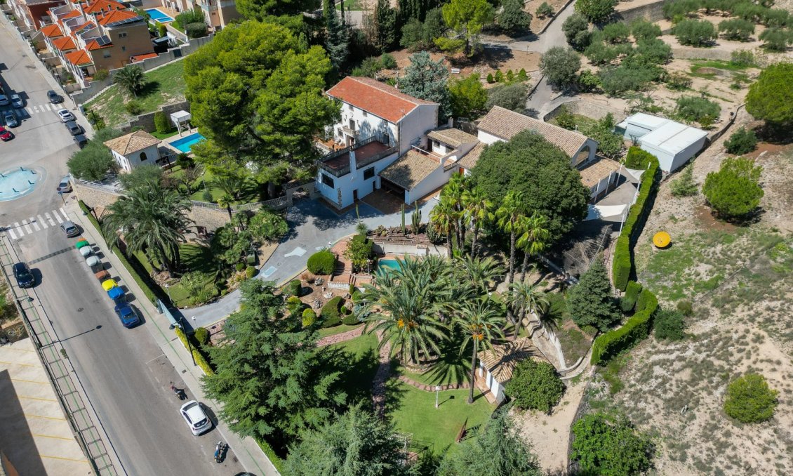 Revânzare - Vilă -
Alcoy - Inland