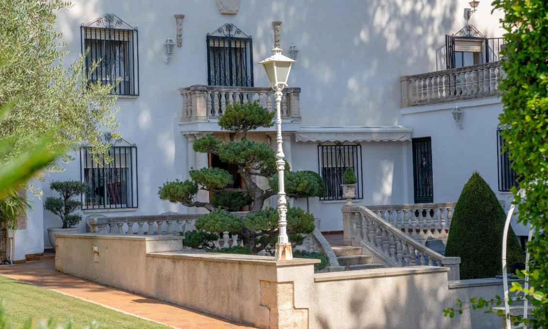 Revânzare - Vilă -
Alcoy - Inland