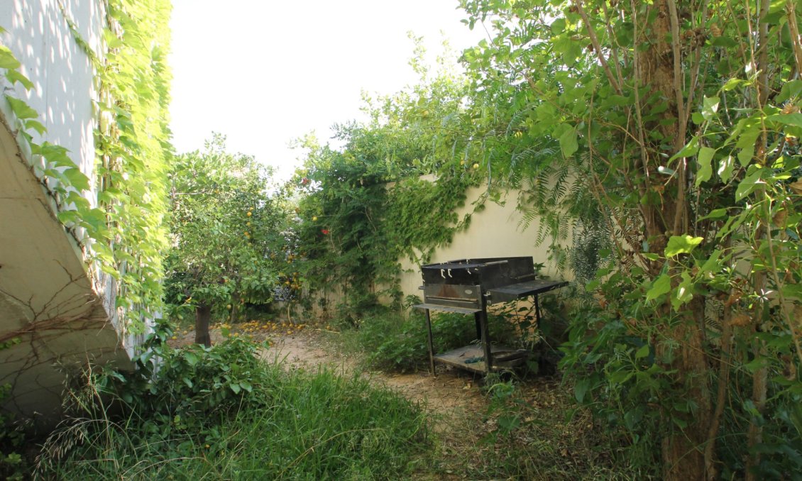 Wiederverkauf - Villa -
San Vicente del Raspeig - Inland