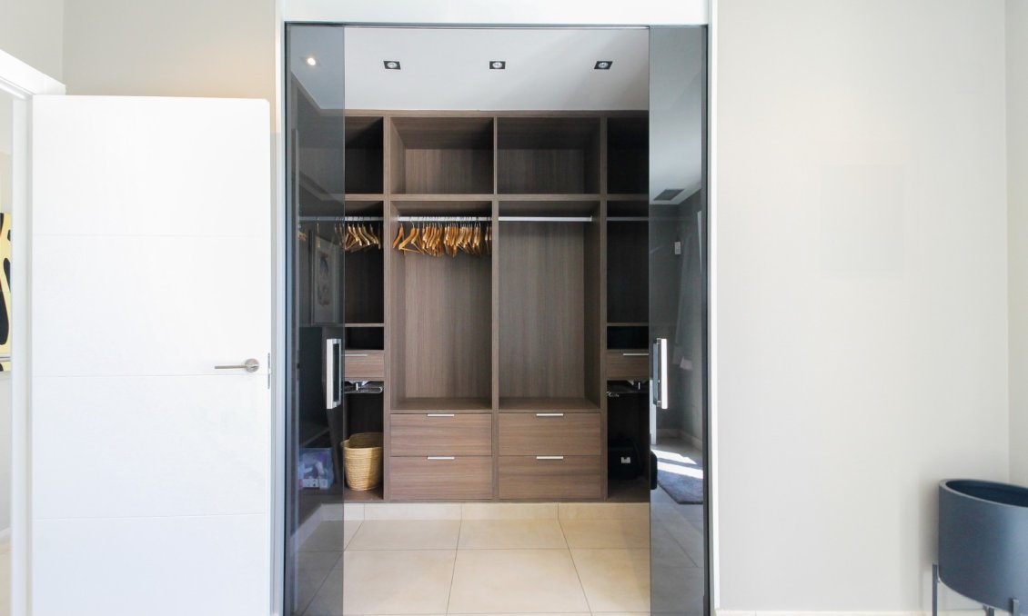 Revânzare - Vilă -
Torrevieja - Costa Blanca