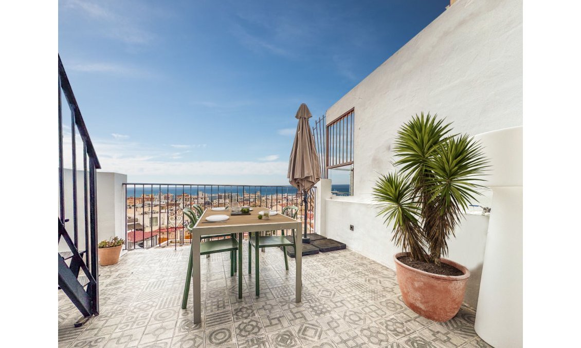 Resale - Apartment -
Alicante - Costa Blanca