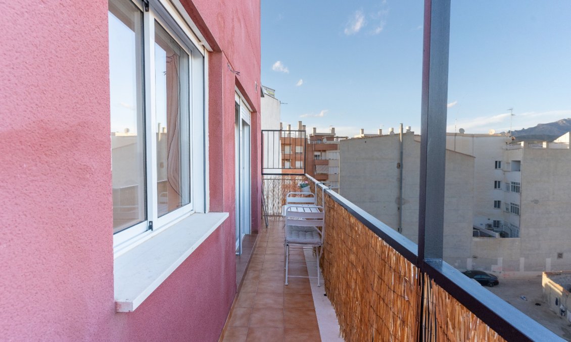 Revânzare - Apartament -
El Campello - Costa Blanca