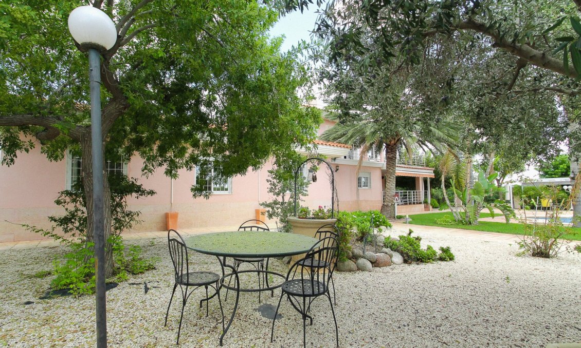 Wiederverkauf - Villa -
San Vicente del Raspeig - Inland