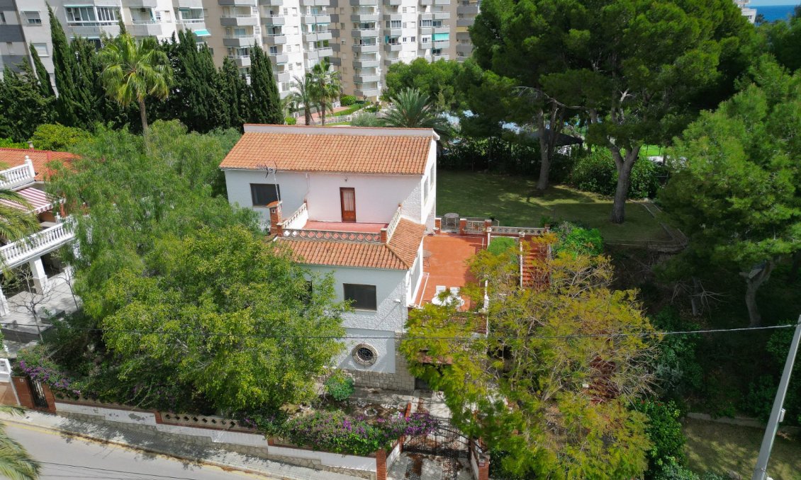 Revente - Villa -
El Campello - Costa Blanca