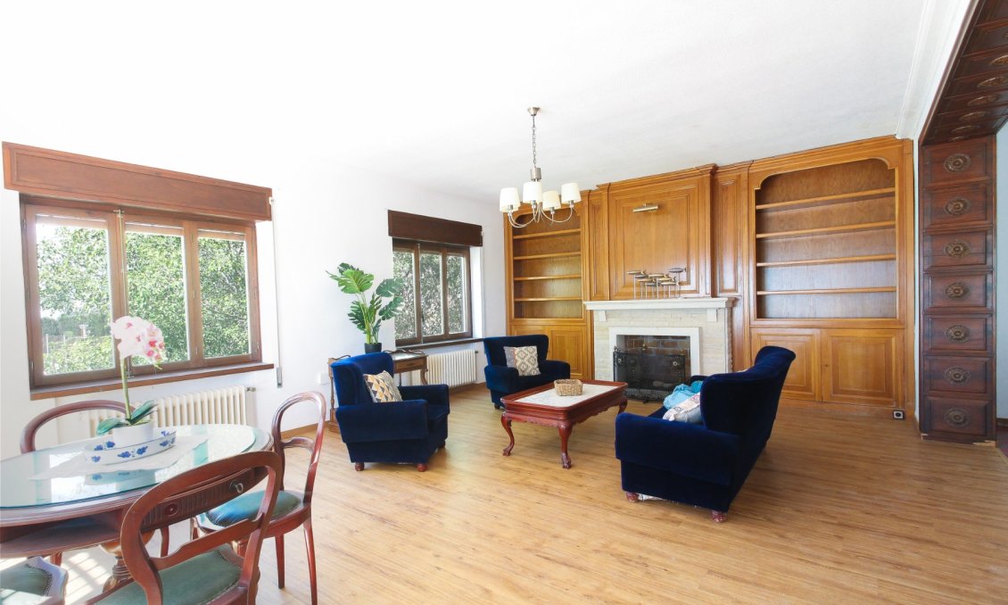 Revente - Villa -
El Campello - Costa Blanca