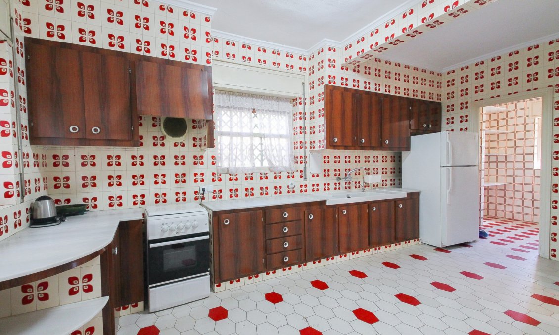 Revente - Villa -
El Campello - Costa Blanca