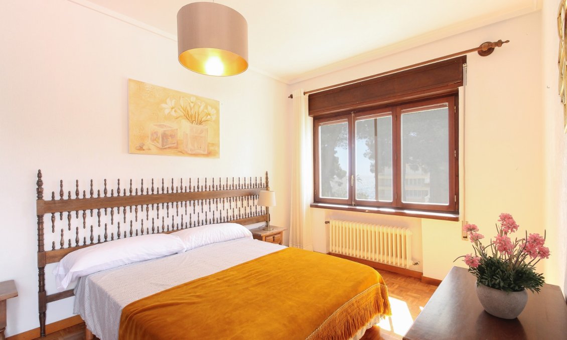 Revente - Villa -
El Campello - Costa Blanca