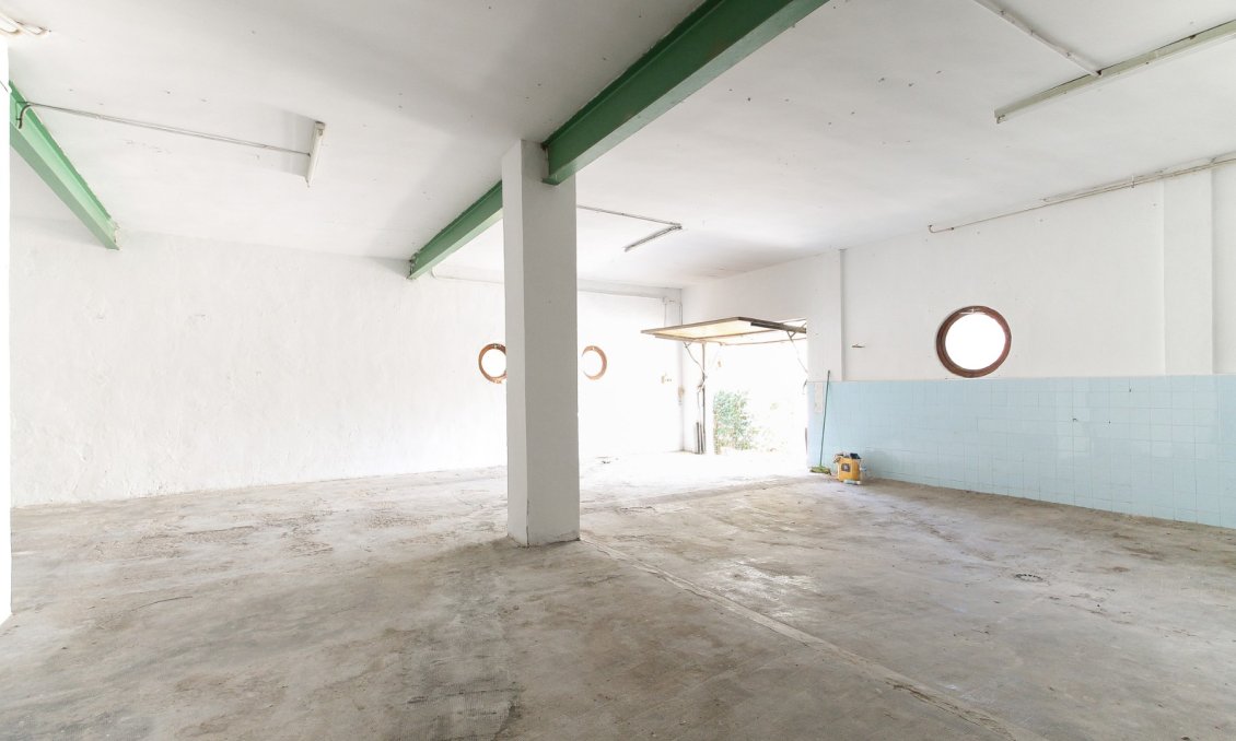 Revente - Villa -
El Campello - Costa Blanca