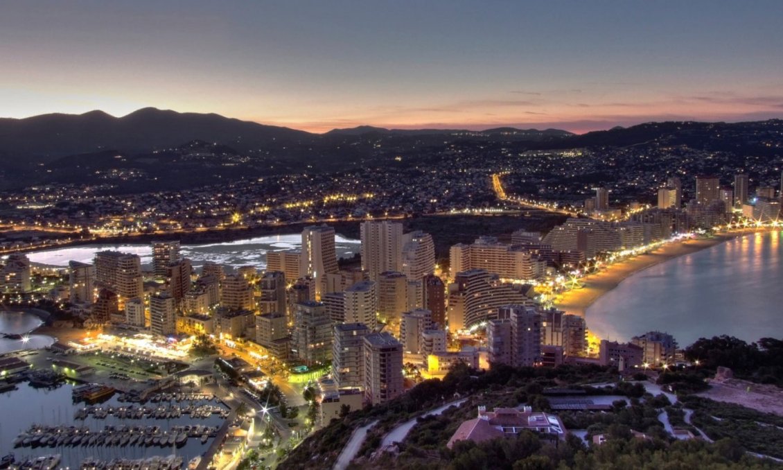 Construcție nouă - Apartament -
Calpe - Playa del Bol