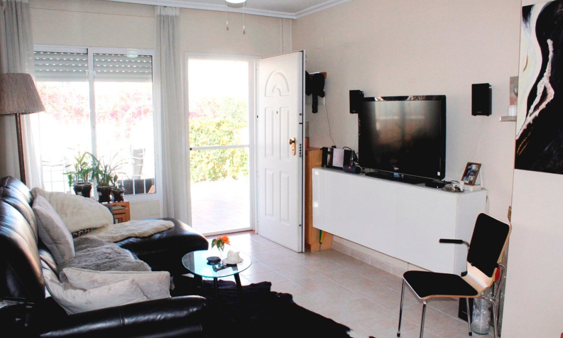 Wiederverkauf - Villa -
Villamartin - Costa Blanca