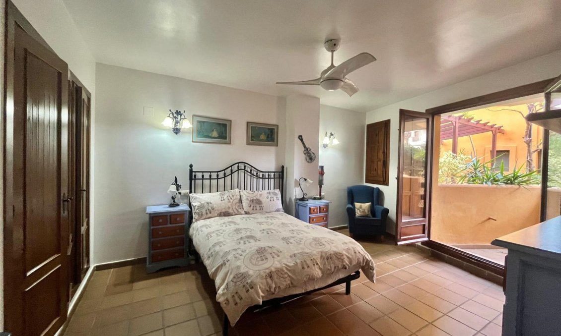 Revânzare - Bungalou -
Torrevieja - Punta Prima