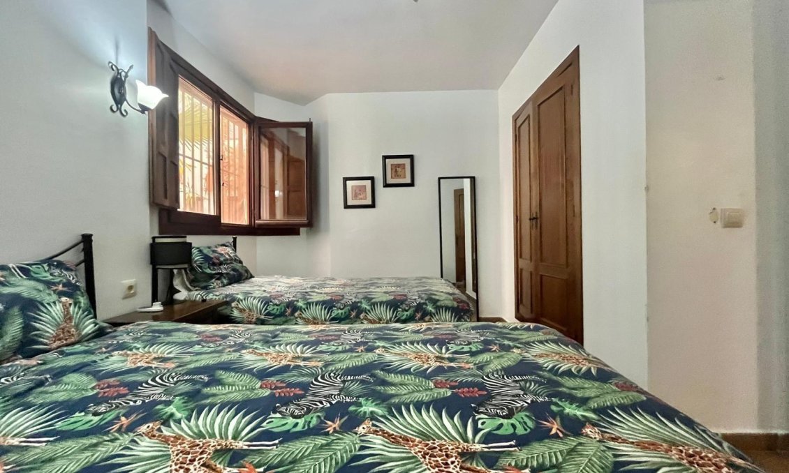 Revânzare - Bungalou -
Torrevieja - Punta Prima