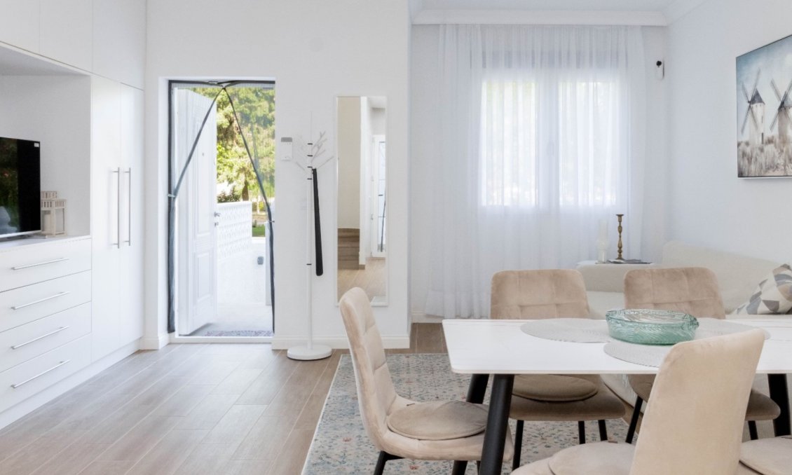 Wiederverkauf - Town House -
Orihuela Costa - Costa Blanca