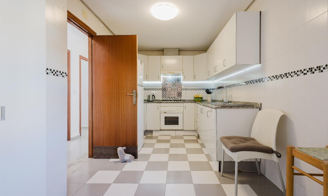 Resale - Apartment -
San Miguel de Salinas - Inland