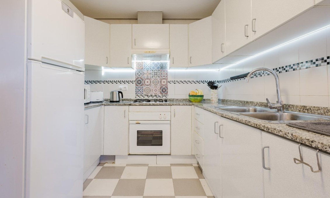 Resale - Apartment -
San Miguel de Salinas - Inland