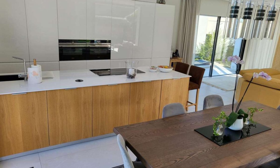 Revente - Villa -
Las Colinas Golf - Costa Blanca