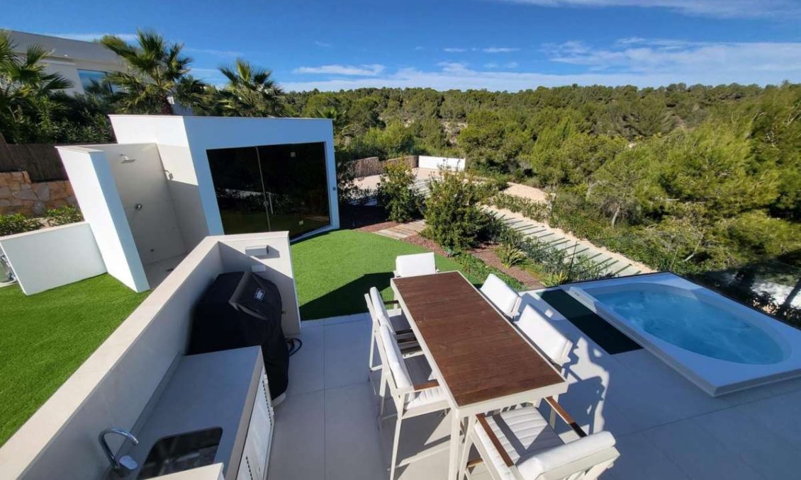 Revente - Villa -
Las Colinas Golf - Costa Blanca