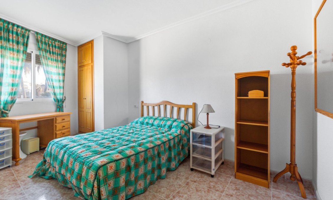 Wiederverkauf - Wohnung -
Torrevieja - Playa de los Locos