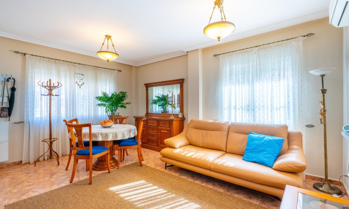 Wiederverkauf - Duplex -
Orihuela Costa - La Regia