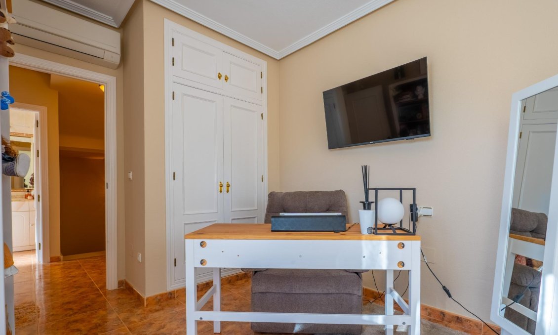 Wiederverkauf - Duplex -
Orihuela Costa - La Regia