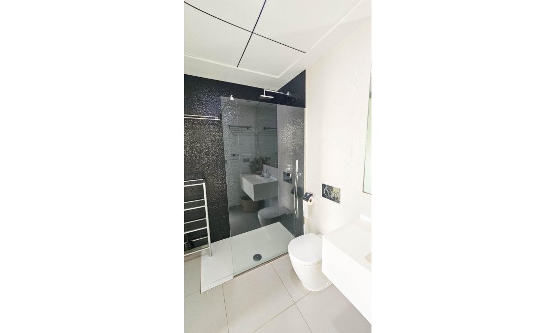 Használt Ingatlanok - Villa -
Rojales - Cuidad Quesada