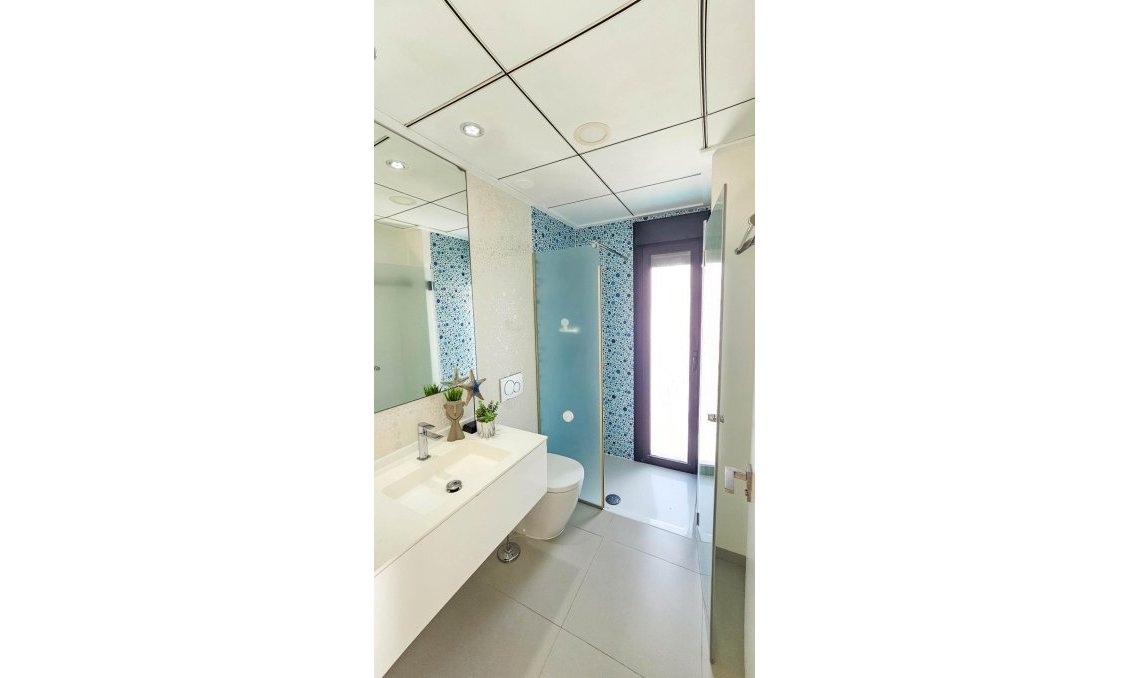 Használt Ingatlanok - Villa -
Rojales - Cuidad Quesada