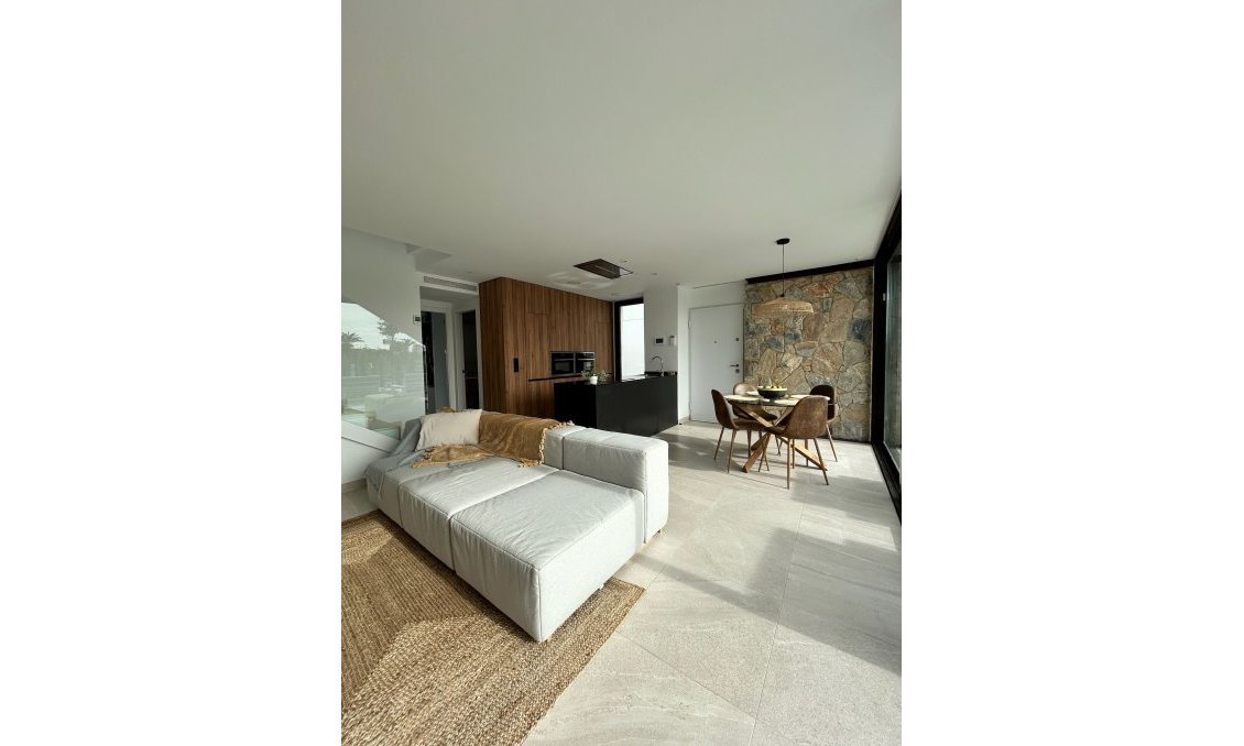 Wiederverkauf - Villa -
Santa Rosalia Resort - Inland