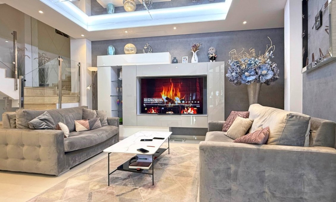 Revânzare - Vilă -
Orihuela Costa - Costa Blanca