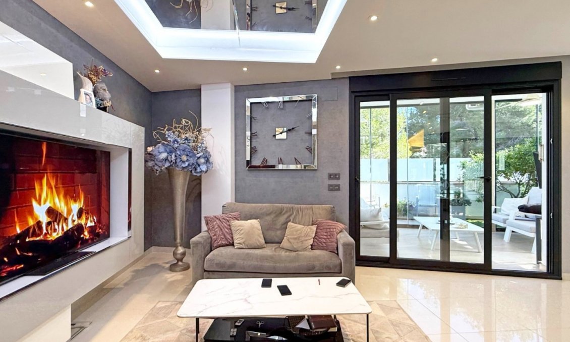 Revânzare - Vilă -
Orihuela Costa - Costa Blanca