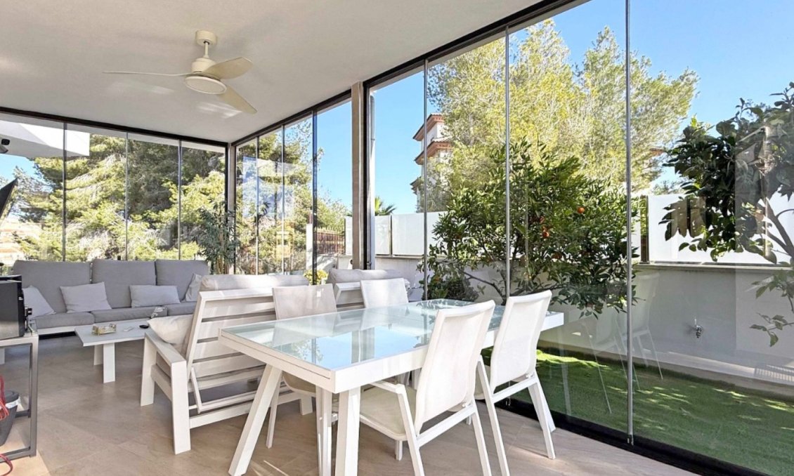 Revânzare - Vilă -
Orihuela Costa - Costa Blanca