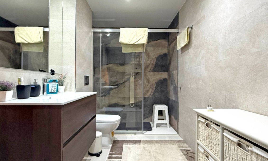 Revânzare - Vilă -
Orihuela Costa - Costa Blanca