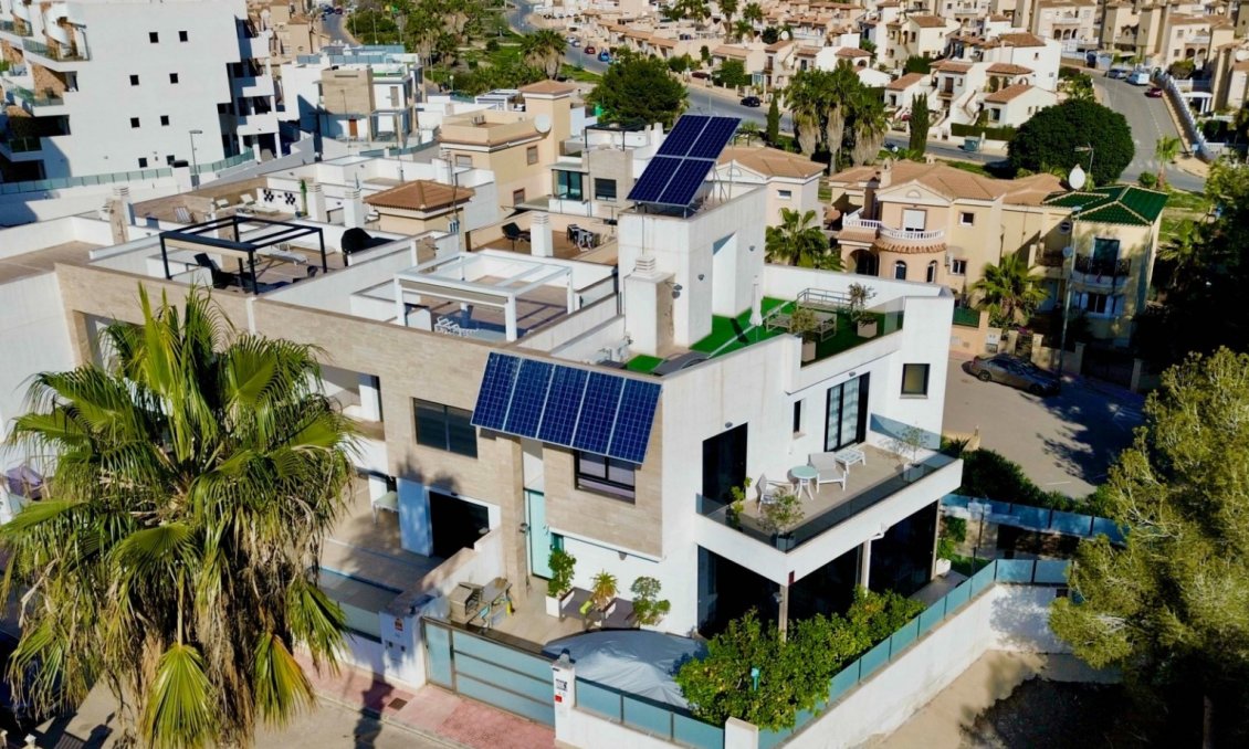 Revânzare - Vilă -
Orihuela Costa - Costa Blanca